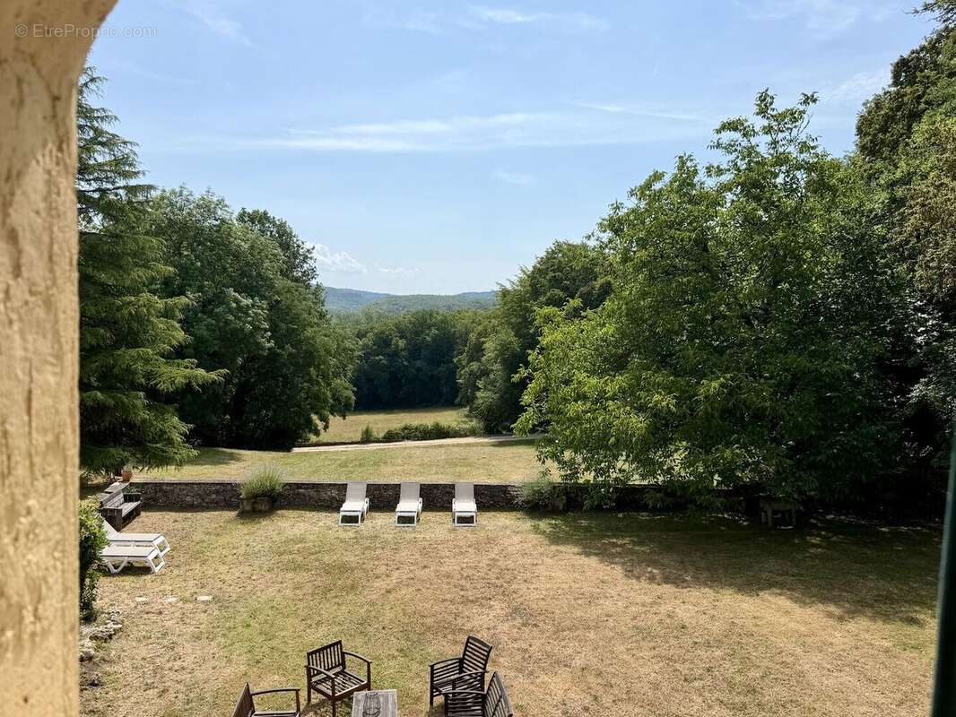 Propriété de caractère ade 20 hectares avec maison principale, maison d'amis, piscine, étang et cadre naturel - photo 12