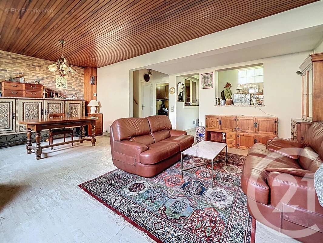 Maison à LE KREMLIN-BICETRE