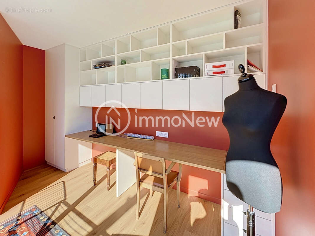 Maison de plain pied 244 m2 centre ville Avranches - photo 15
