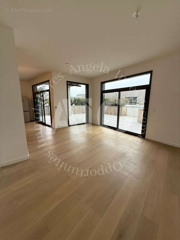 Appartement à TASSIN-LA-DEMI-LUNE