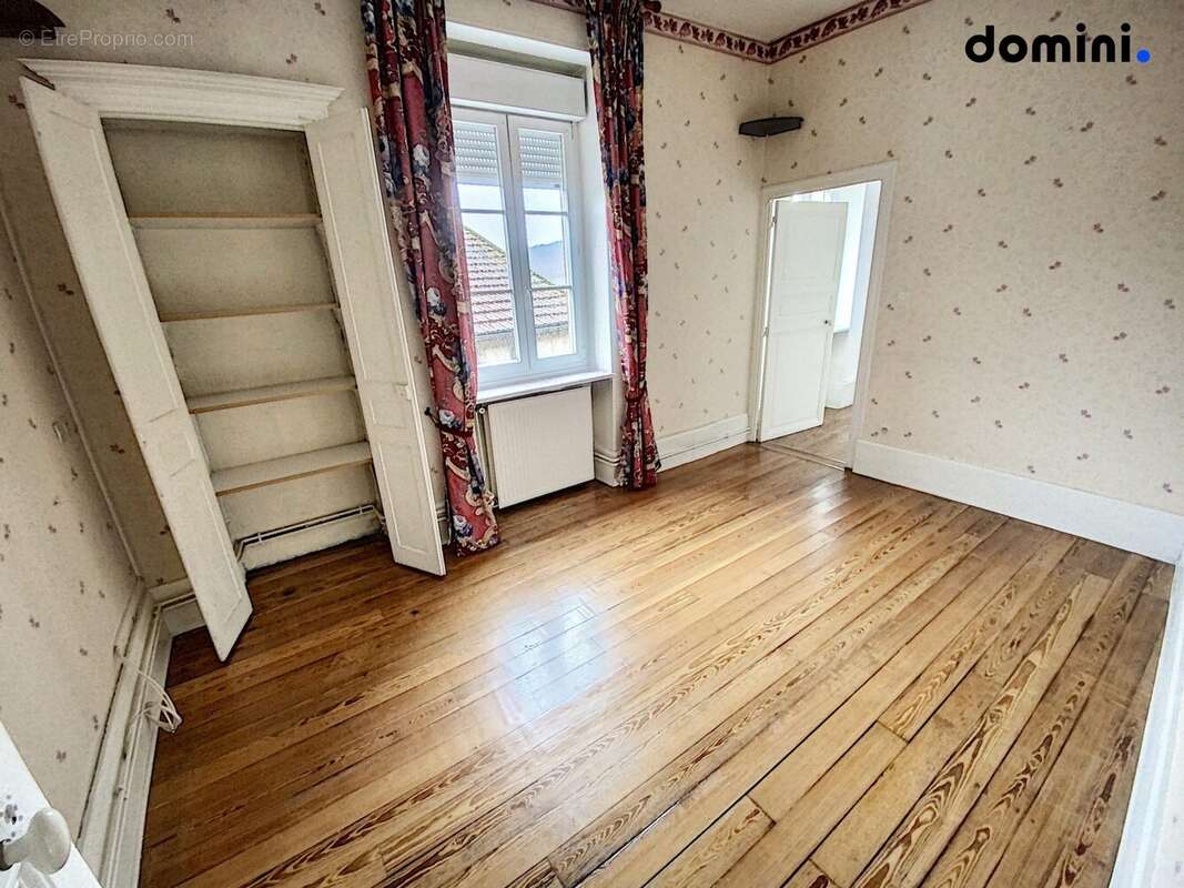 Appartement à MONTCENIS