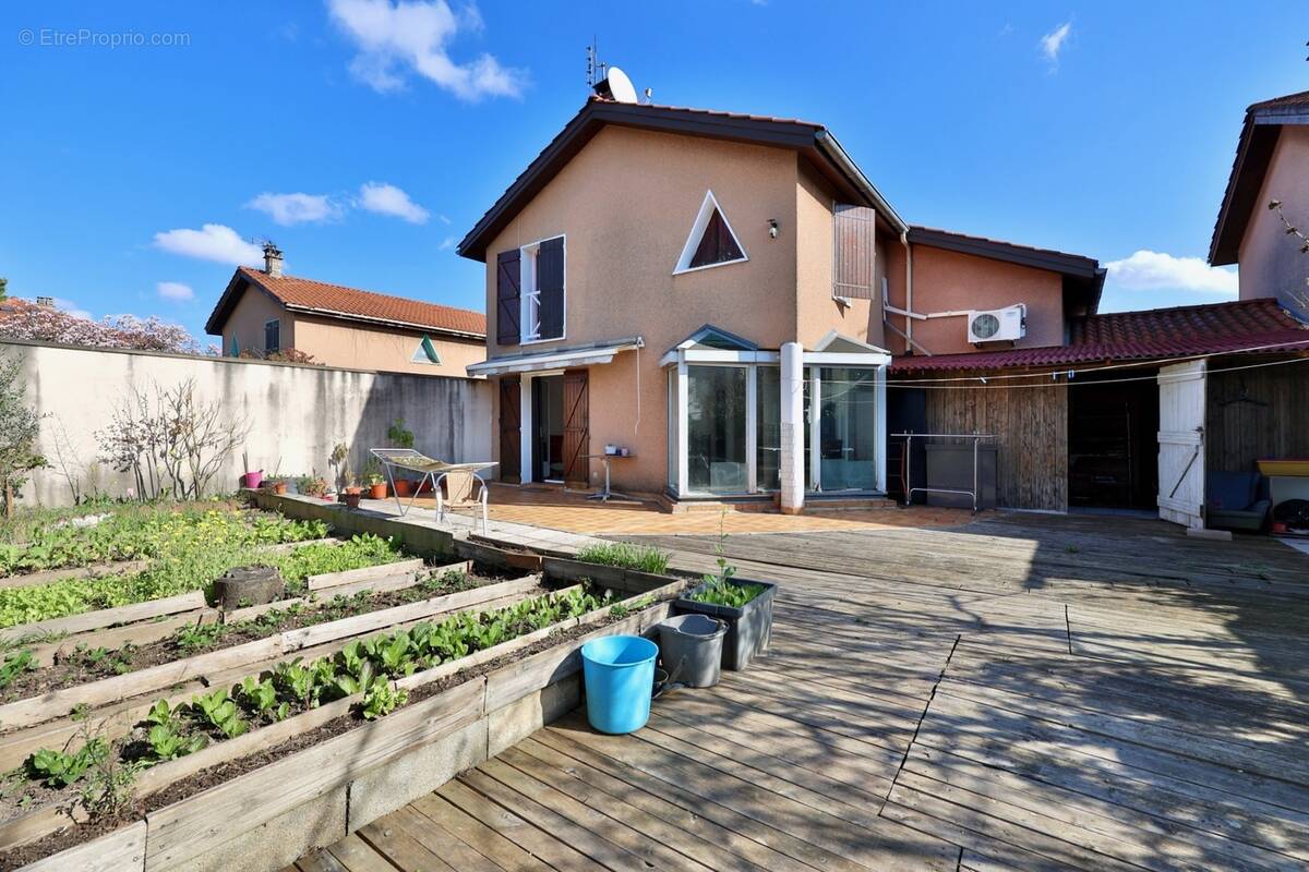 Maison à VENISSIEUX