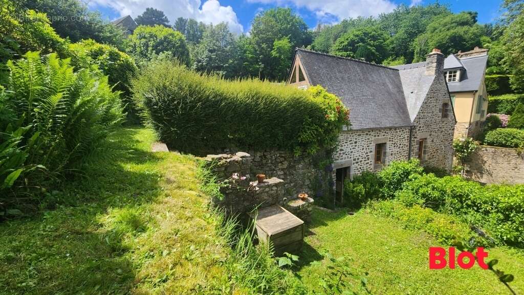 Maison à DINAN