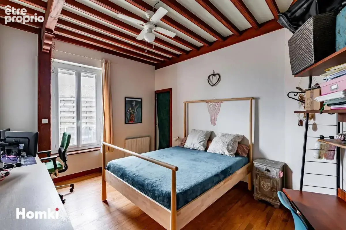 Proche Saint André de Cubzac  T5 de 155 m² - photo 15