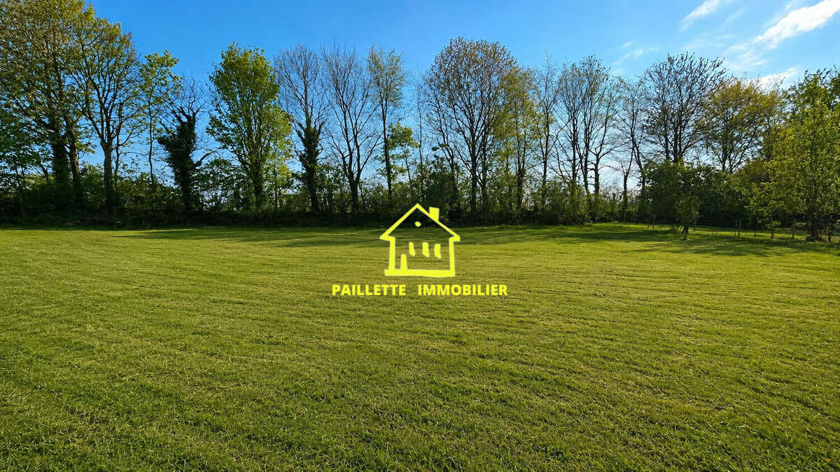 Terrain à GODERVILLE