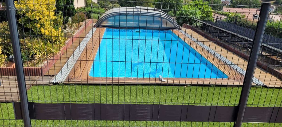 Pavillon en vente sur terrain de 2 120 m2 - photo 3
