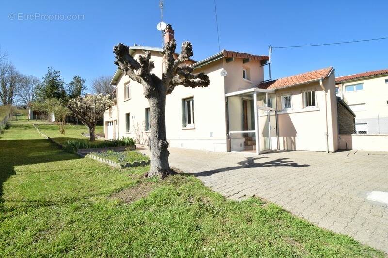 Maison à BILLOM