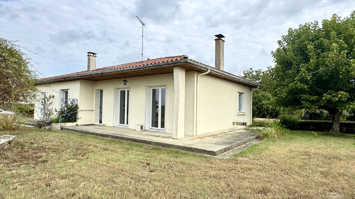 Maison à GONTAUD-DE-NOGARET