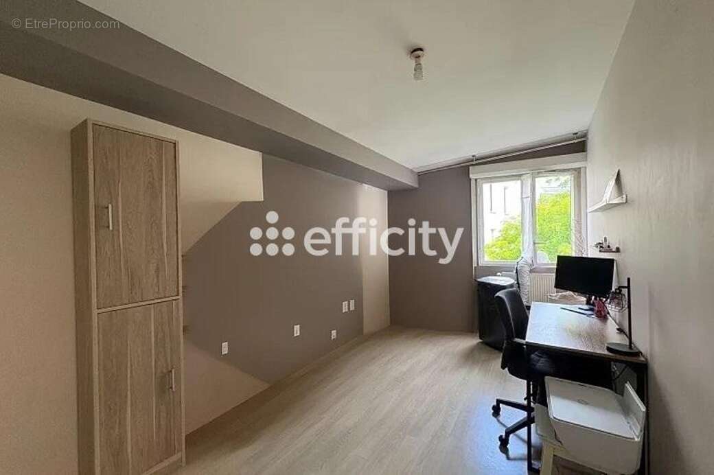 Appartement à MONTREUIL