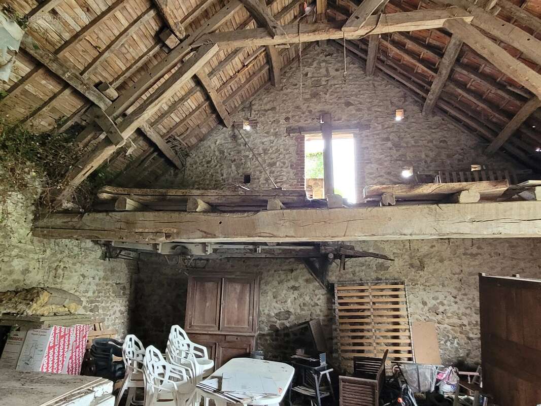 Maison à DEUX-CHAISES