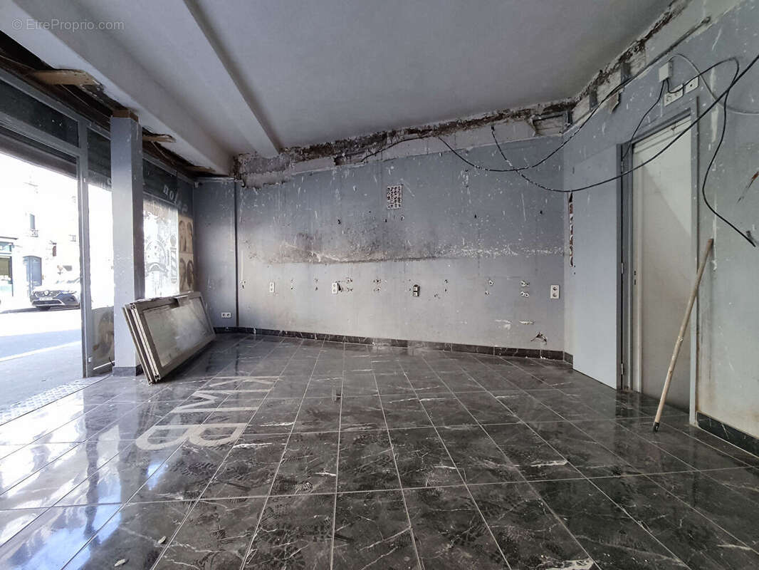 Commerce à PARIS-12E