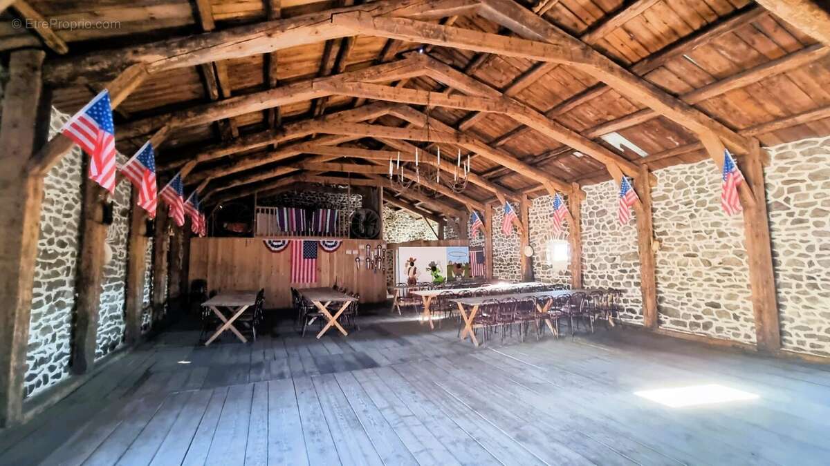 Maison 400 m² à Mazan-L'abbaye  - photo 7