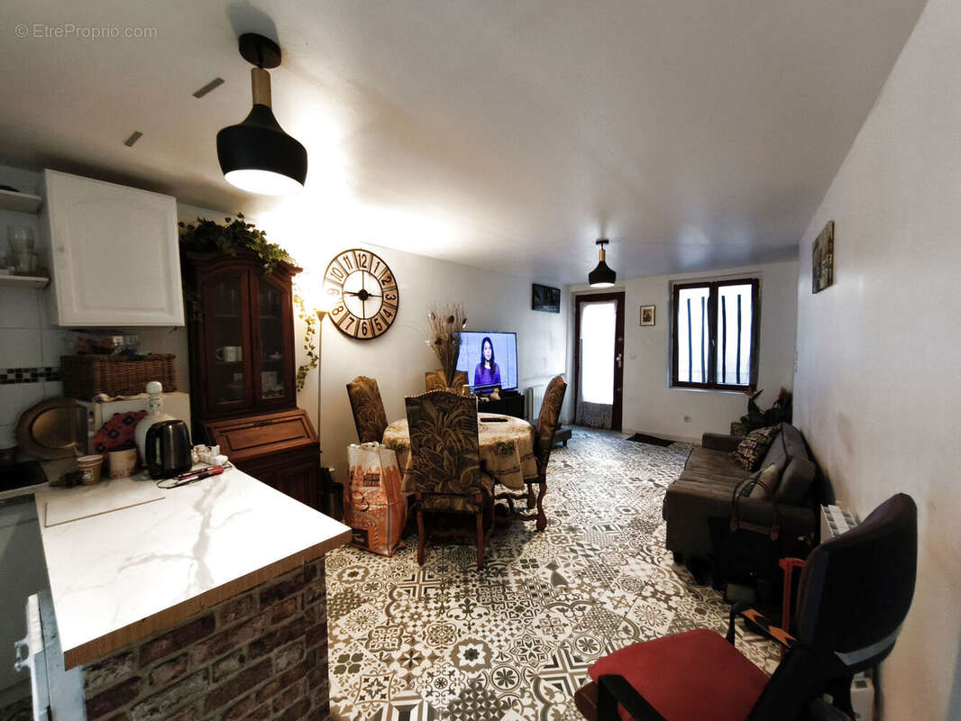 Photo 2 - Maison à JOUY-SUR-MORIN