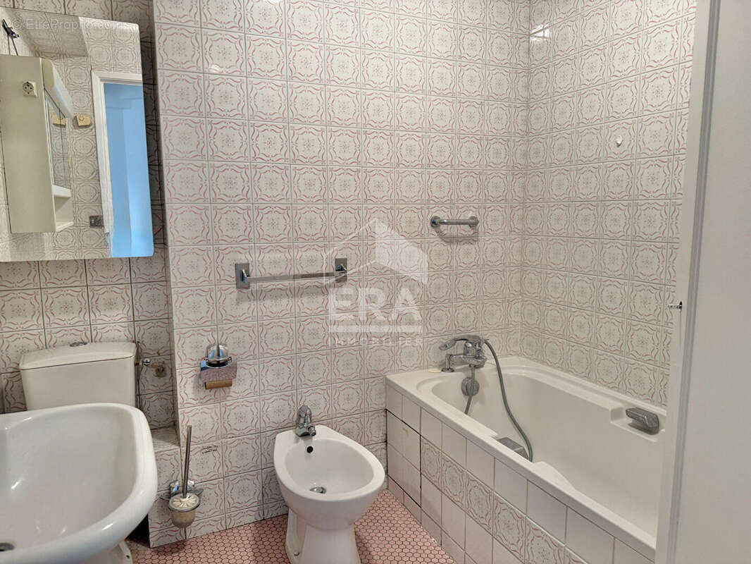 Appartement à PARIS-12E