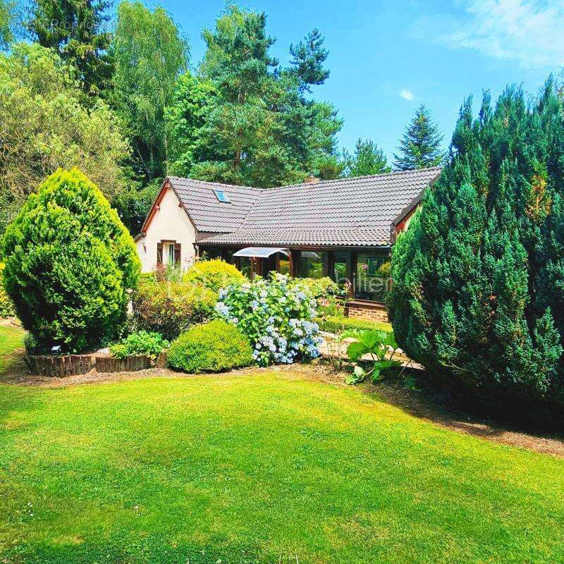 Maison à SAINTE-GAUBURGE-SAINTE-COLOMBE