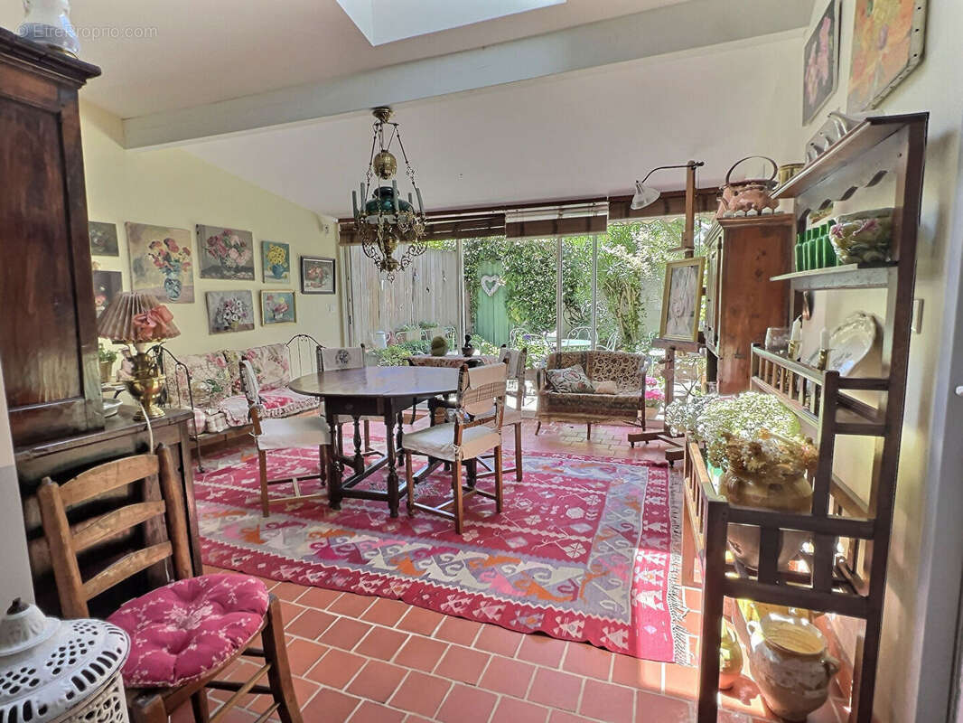 Maison à VILLENEUVE-SUR-LOT