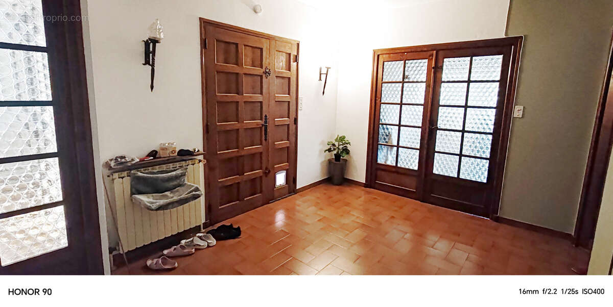 Maison à LE CRESTET