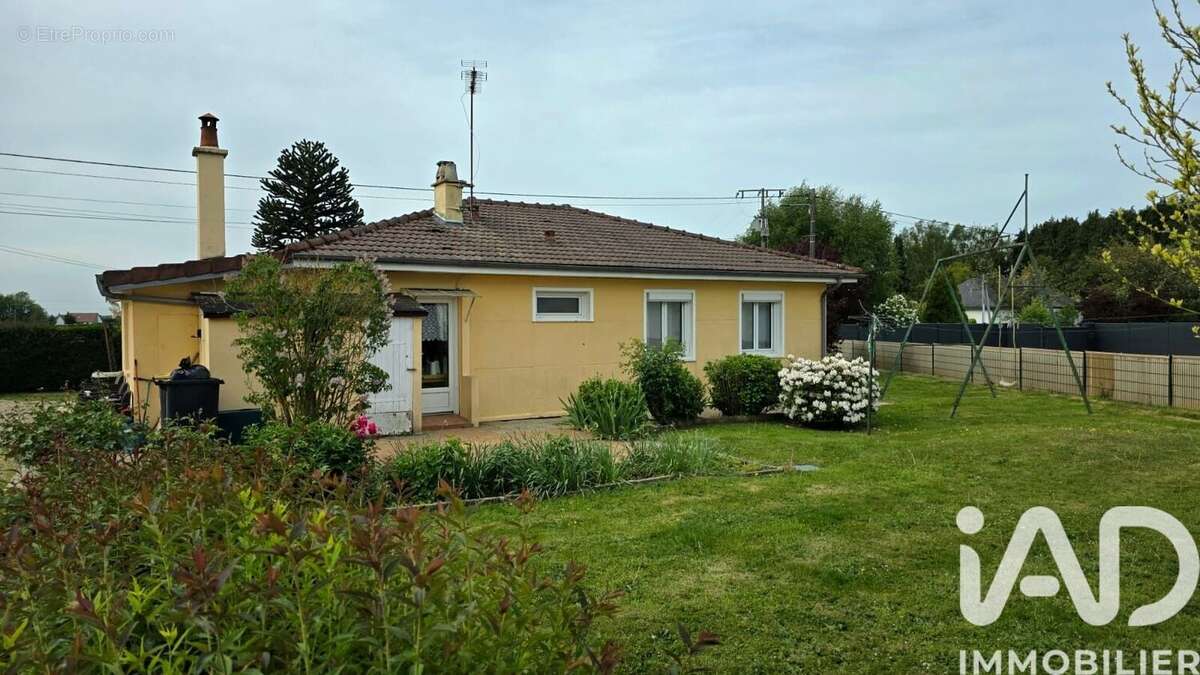 Maison 98 m² à Longuerue  - photo 4