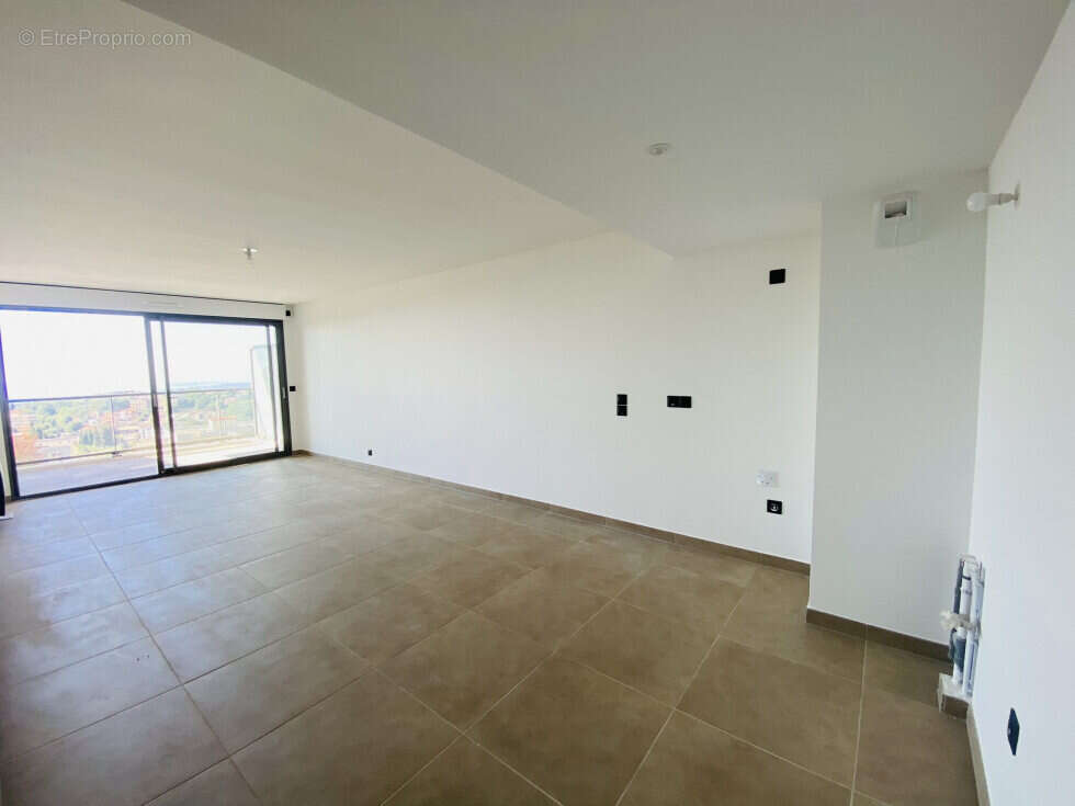 Appartement 61m² à vence - photo 2