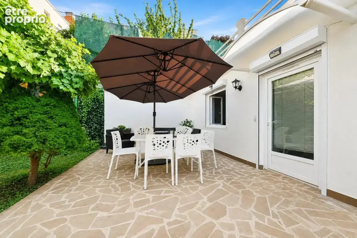 Maison de 5 pièces de 132 m² à Alfortville - photo 6