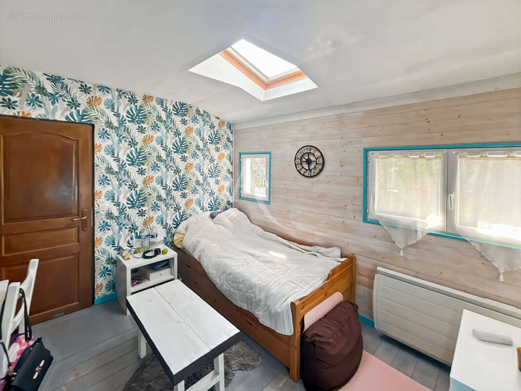 Maison à LES MUREAUX