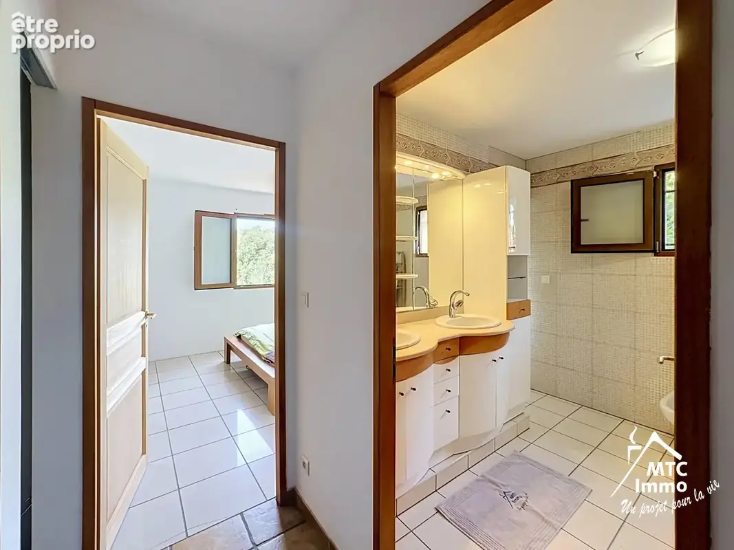 Maison 6 pièces - 211m2 - photo 14