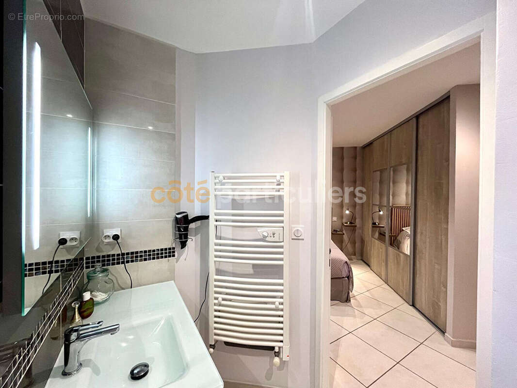 Maison à SAINT-SULPICE-DE-ROYAN