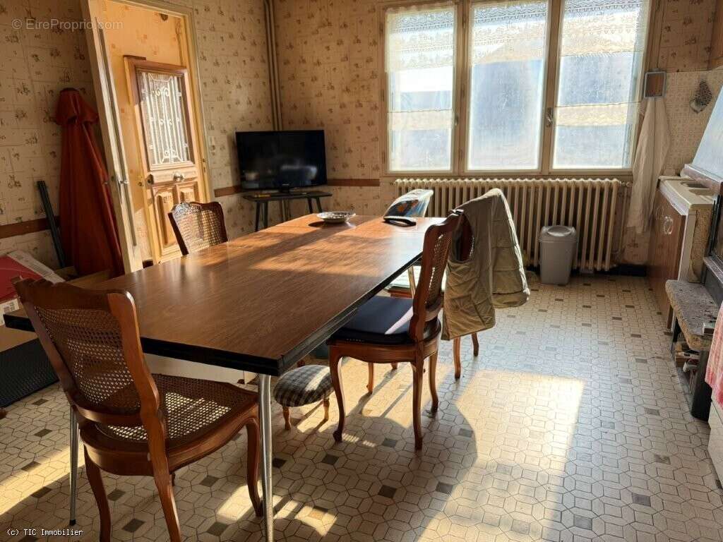 Maison à VILLEFAGNAN