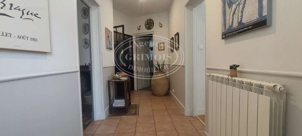 LEZIGNAN-CORBIERES - Villa de 194 m²  env./ TERRAIN de 430 m² - photo 7