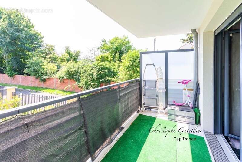 Appartement à SAINT-CYR-L'ECOLE