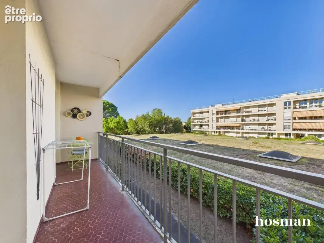 Superbe appartement T3 70 m² avec balcon et garage - Rue Mestre, Bordeaux - photo 2