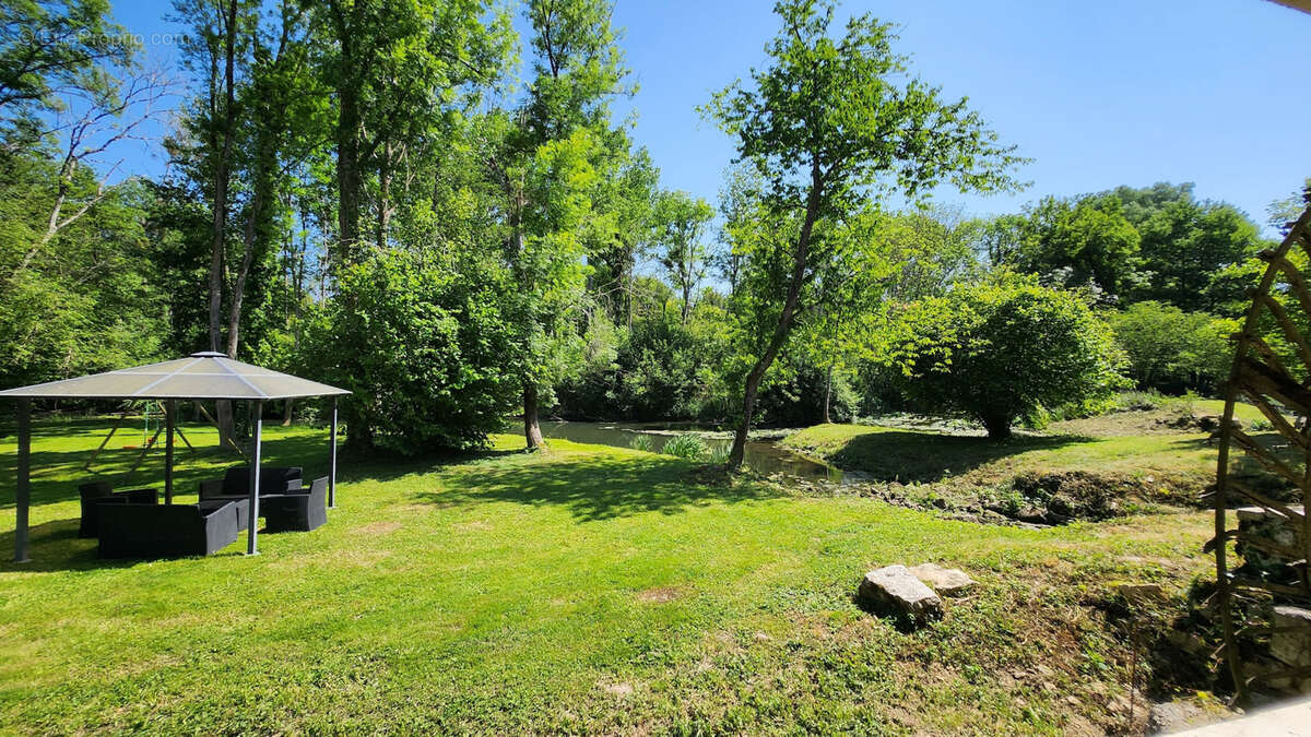 Maison à CHATEAU-LANDON