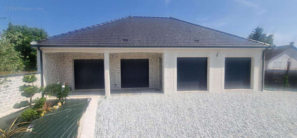 Maison à NOYERS-SUR-CHER