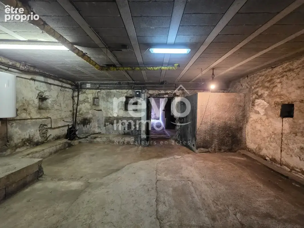 Maison familiale 175m² SAINT-COLOMBAN 44310 - photo 6