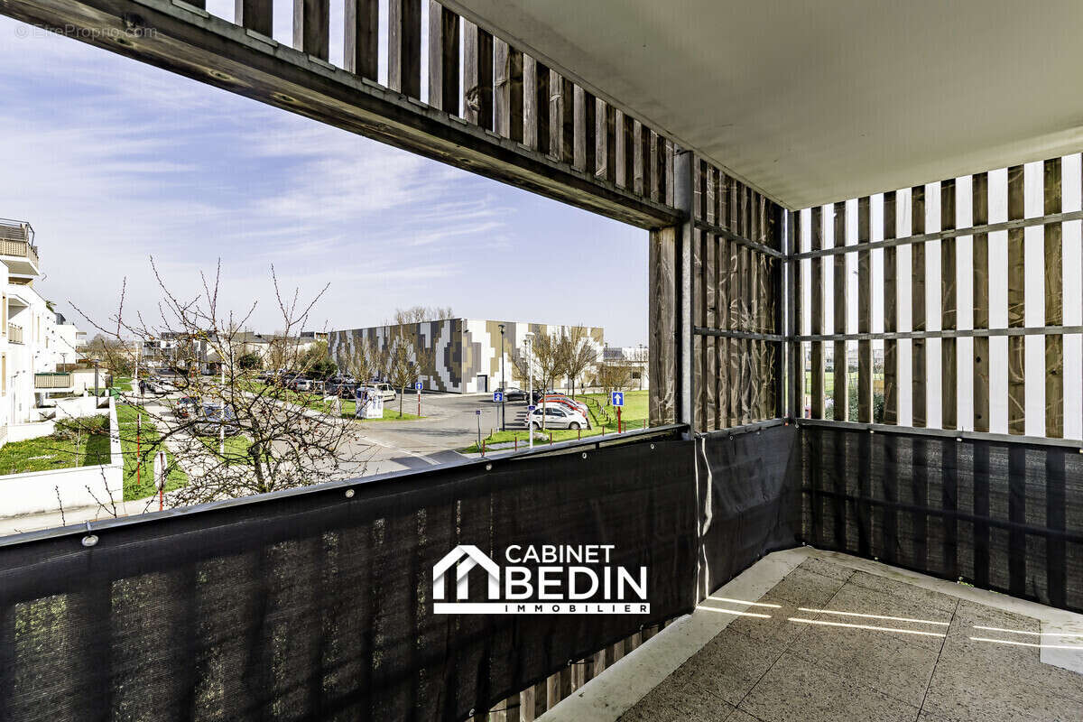 Appartement à VILLENAVE-D'ORNON