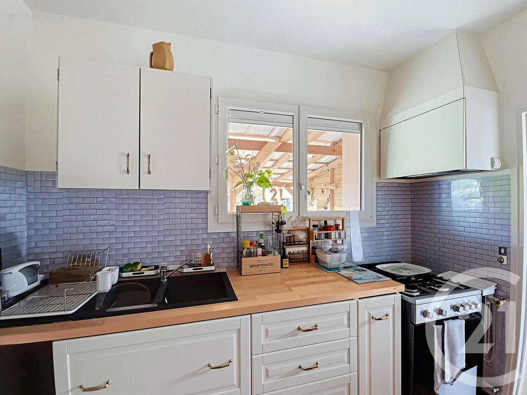 Maison à SAINT-PRIEST