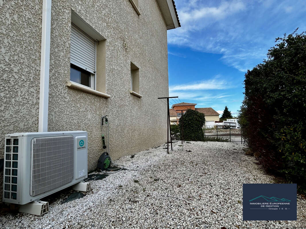 Appartement à SAINT-ESTEVE