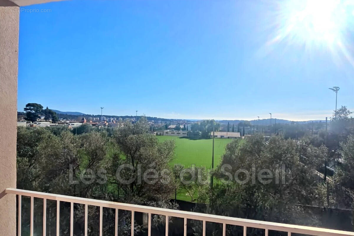 Appartement à LA VALETTE-DU-VAR