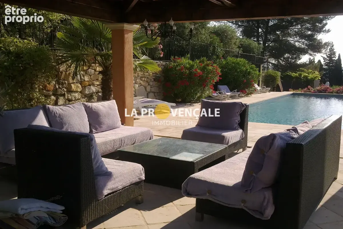 Maison 6 pièces 225 m² à vendre à Fuveau (13710) - photo 7