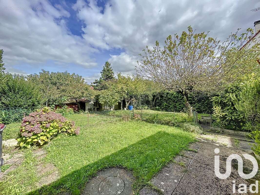 Photo 2 - Maison à ORSAY