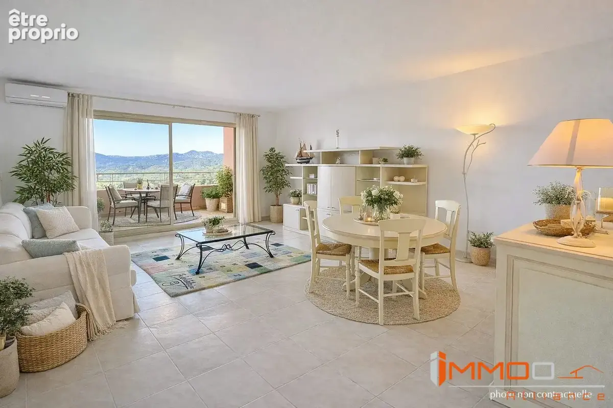 Appartement à MANDELIEU-LA-NAPOULE