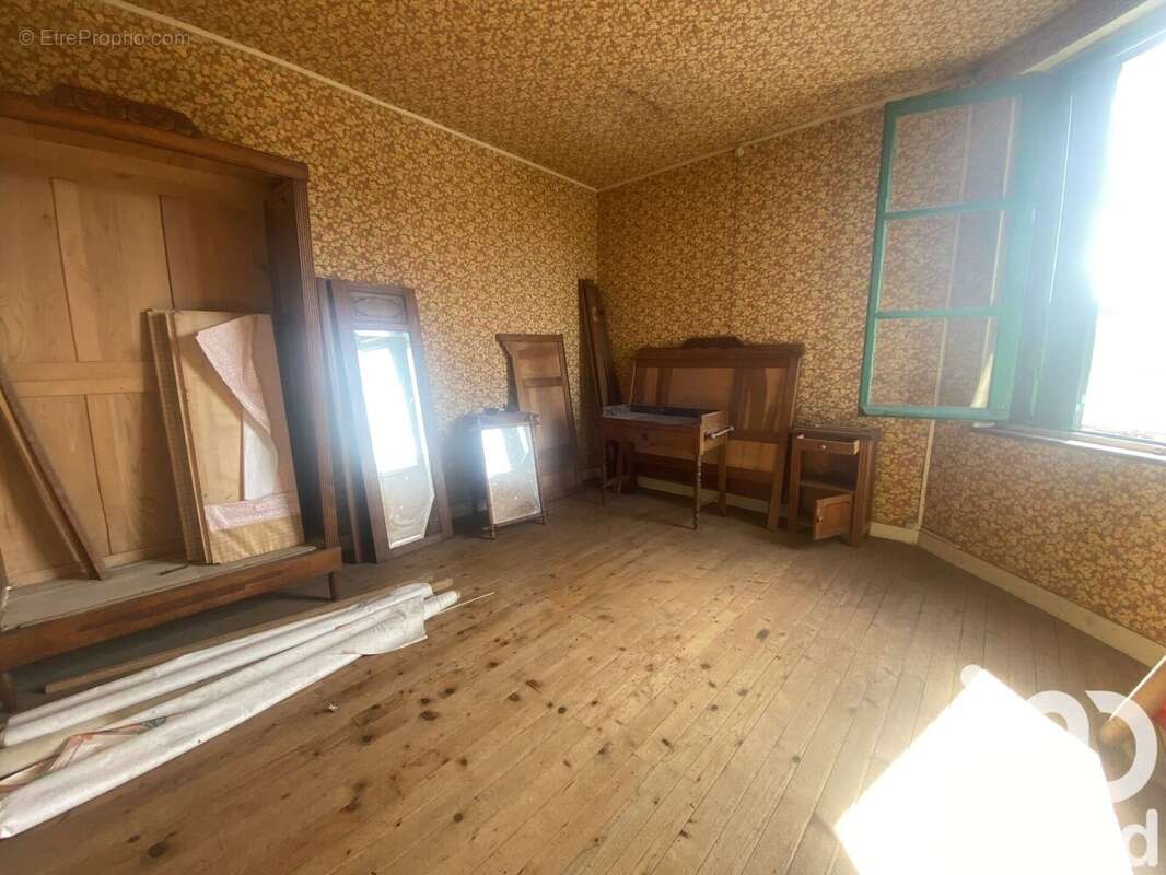 Photo 9 - Maison à VILLAINES-SOUS-MALICORNE