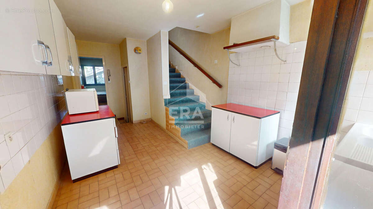 Maison à SAULT-BRENAZ