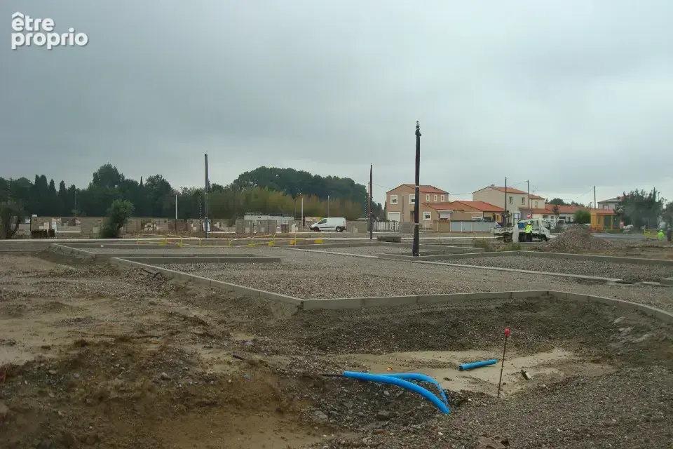 Photo Terrain à Elne au prix de 109 000€
