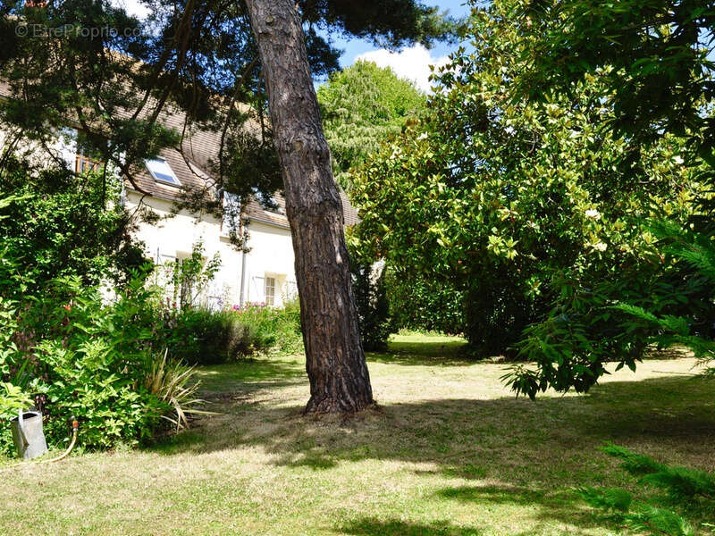 Maison à JOUARS-PONTCHARTRAIN