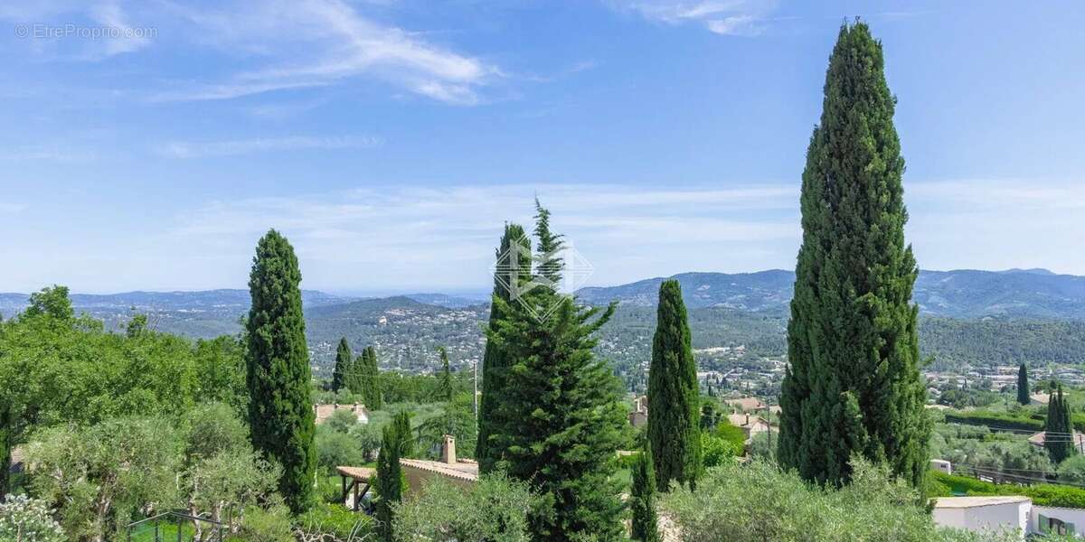 Maison à SPERACEDES