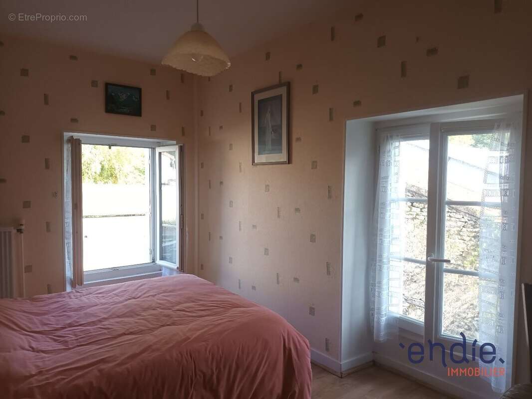 Maison à MONCONTOUR