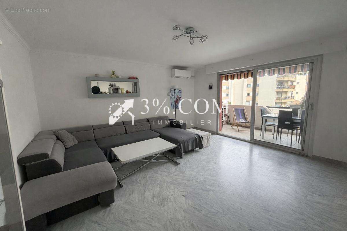 Appartement à CAGNES-SUR-MER