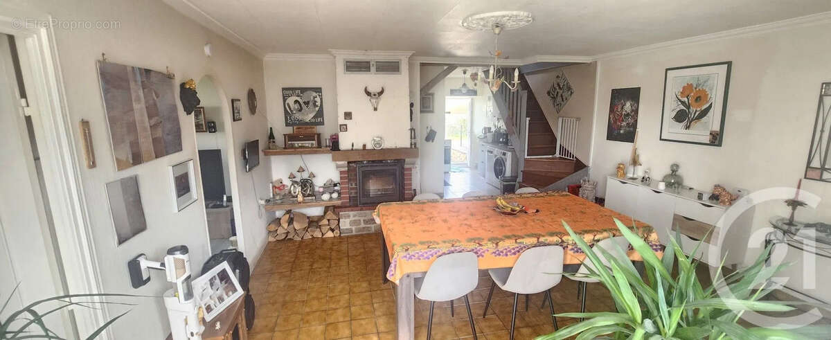 Maison à VITRY-LACHE