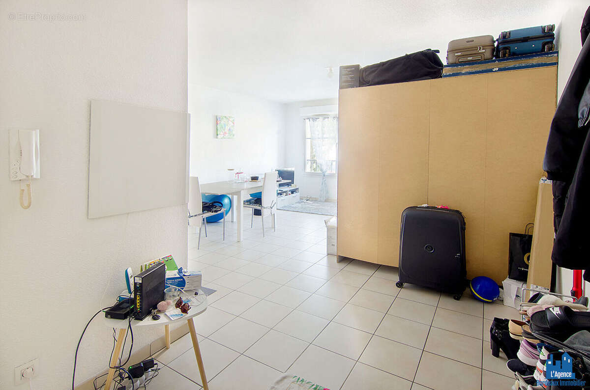 Appartement à LE HAILLAN